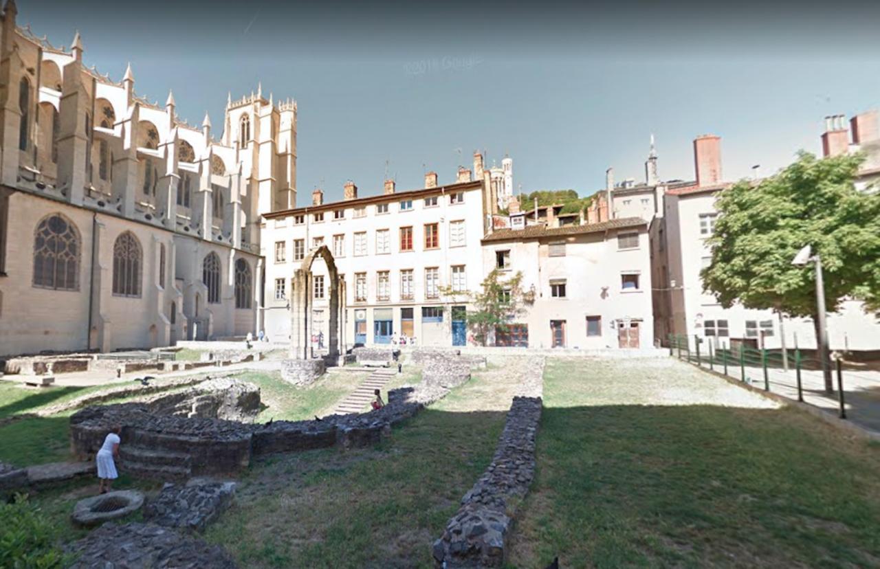 Le Clos De Sainte Croix Lyon Luaran gambar